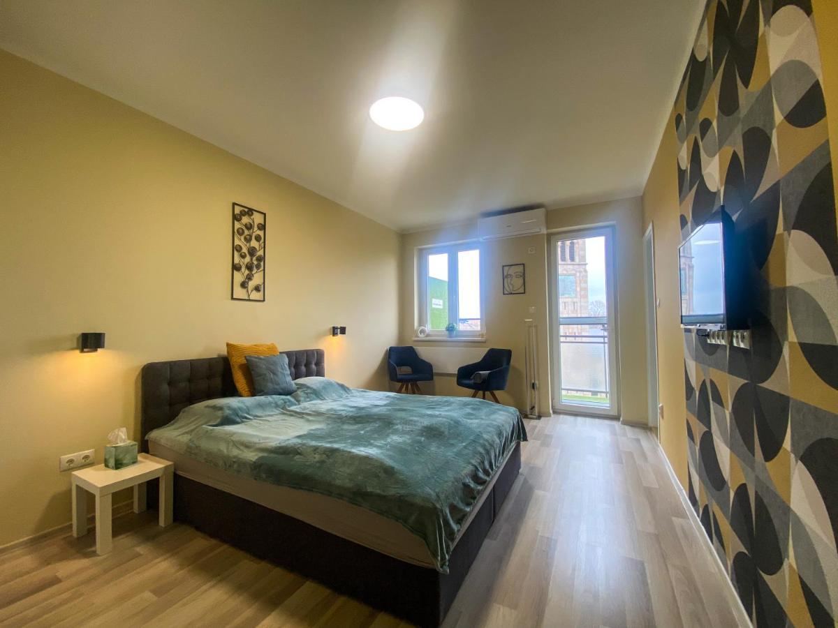 Fresh Smartly Designed Studio Flat & Sunny Balcony Budapest Exterior photo
